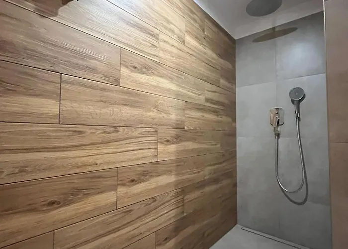 Na Vrsku Apartment Pernink